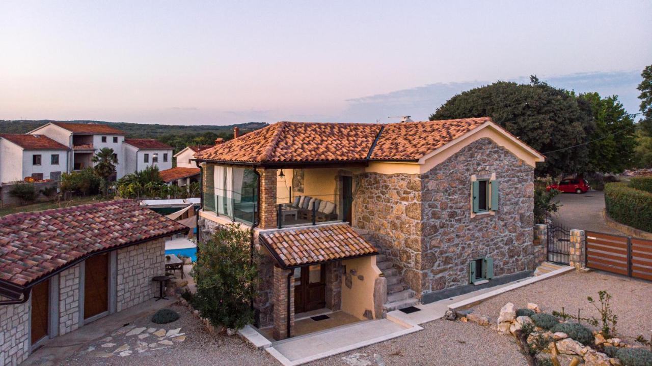 Villa Campiello Heated Pool Vrbnik Exterior foto